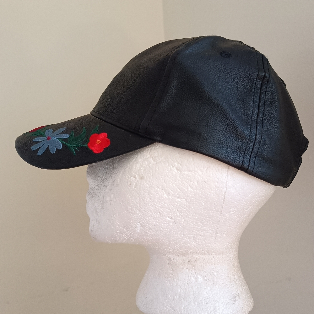 NWOT Vegan Leather Baseball Cap Floral Embroidery Hat OS Black - Picture 9 of 16